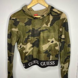 Sport Guess Camo Top